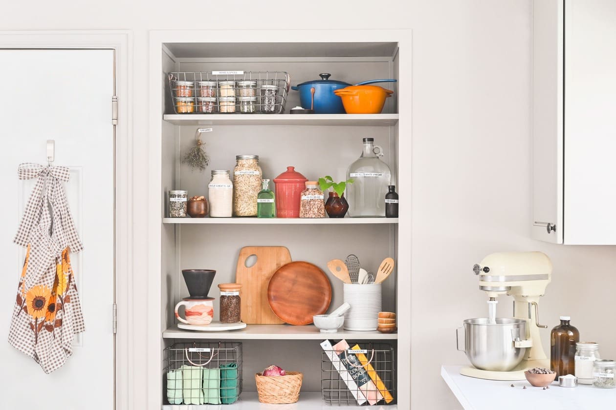 Organizational Tips: Maximizing Space with Smart Household Items